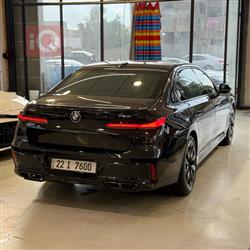 بي ام دبليو الفئة 7